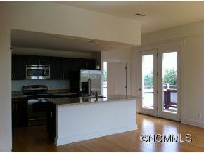 915 Haywood Road - Photo 6