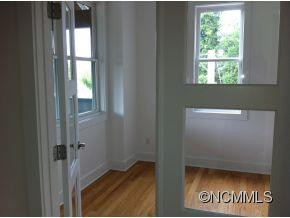 915 Haywood Road - Photo 7