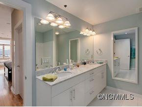 21 BATTERY PARK #605 - Photo 10