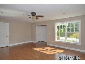 36 LOCOLE DRIVE - Photo 4