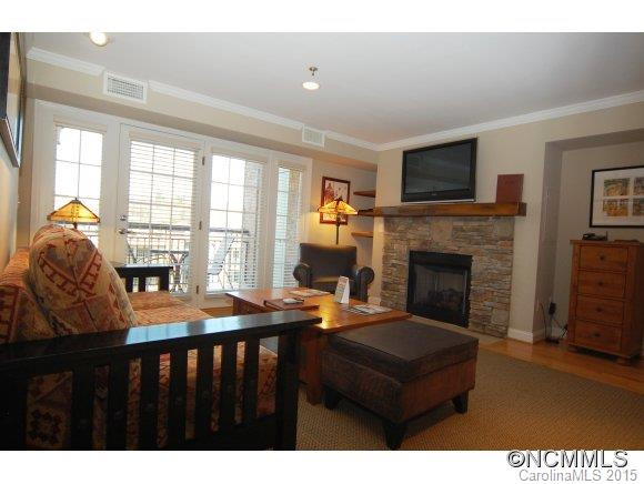 222 Bowling Park Road - Photo 2