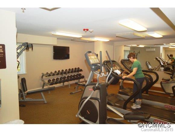 222 Bowling Park Road - Photo 14