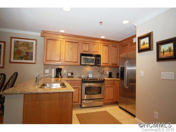 222 Bowling Park Road - Photo 5