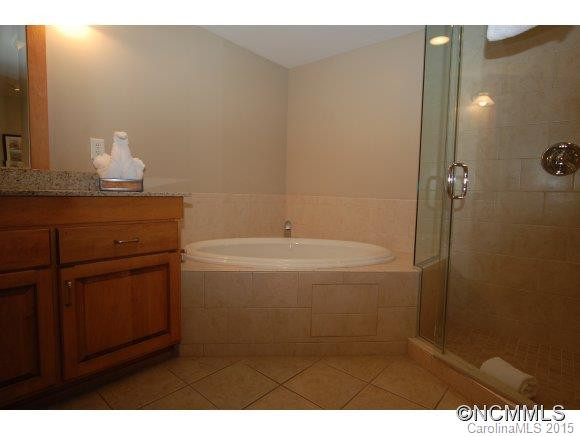222 Bowling Park Road - Photo 7