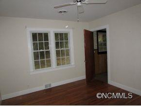 303 Old Laurel Way - Photo 14