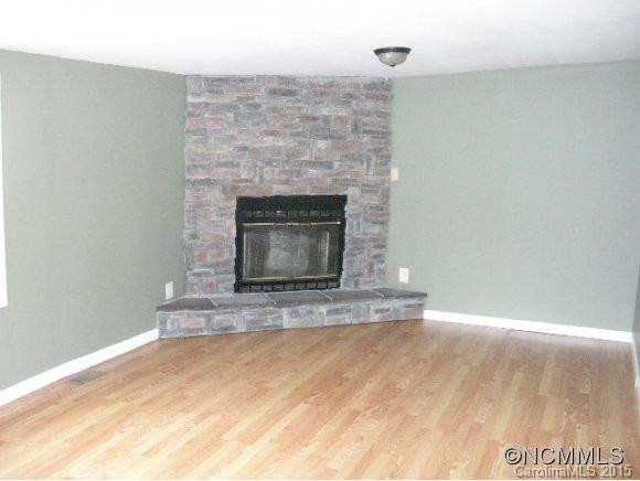 100 Ivy Hill Road - Photo 4