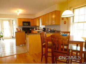 404 Haywood Knolls Dr. - Photo 4