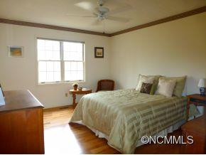 404 Haywood Knolls Dr. - Photo 10