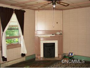 34 Hollywood Street - Photo 11