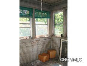 34 Hollywood Street - Photo 15