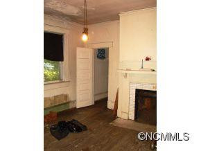 34 Hollywood Street - Photo 9