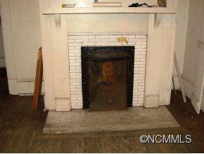 34 Hollywood Street - Photo 10