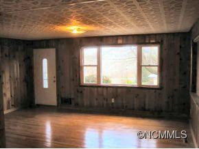 24 Lookout Dr - Photo 3