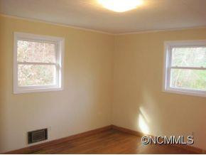 24 Lookout Dr - Photo 7