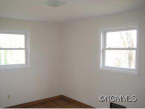 24 Lookout Dr - Photo 8