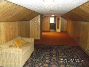 1 DOGWOOD GLEN CIRCLE - Photo 18