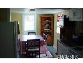 7620 Max Patch Rd - Photo 3