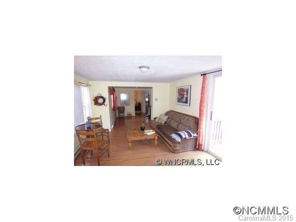 24 Robinwood Road - Photo 4
