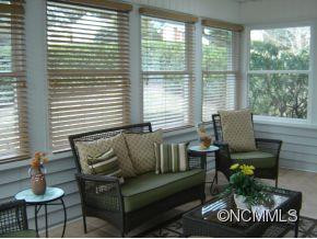 1 Gatehouse Court - Photo 6