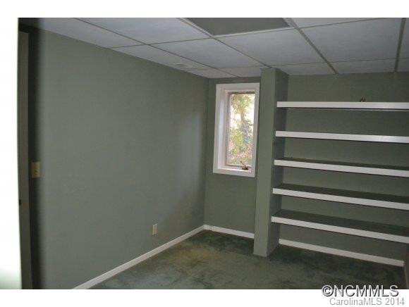 1339 Hogback Mountain Road - Photo 13