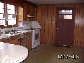 568 Roland Jones Road - Photo 4