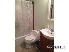82 Lees Creek Road - Photo 11