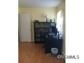 82 Lees Creek Road - Photo 14