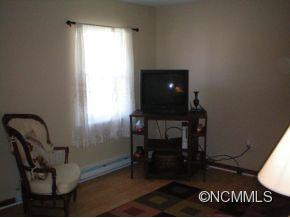 82 Lees Creek Road - Photo 7