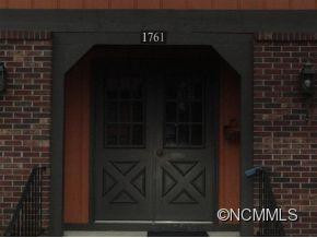 1761 Haywood Manor - Photo 2
