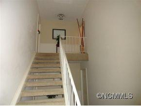 1761 Haywood Manor - Photo 3