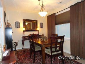 1761 Haywood Manor - Photo 10