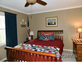 440 Deerhaven Lane - Photo 16