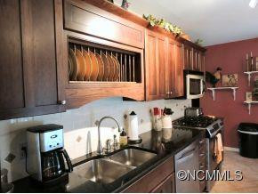 440 Deerhaven Lane - Photo 5