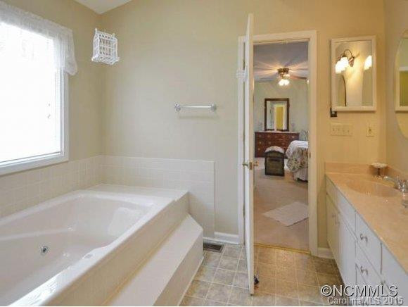 3100 COVE LOOP ROAD - Photo 14
