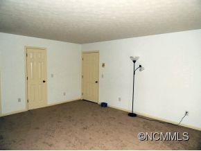 1740-A Haywood Manor Road - Photo 3