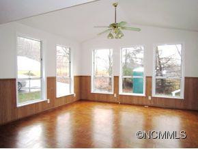 180 Warren Creek Road - Photo 14