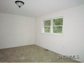 180 Warren Creek Road - Photo 10