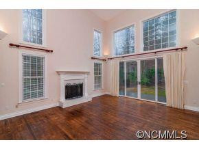 404 Conifer Court - Photo 5