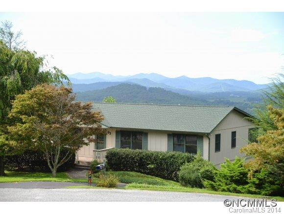 43 Laurel Way East