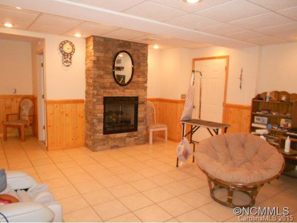 326 Whispering Hills Dr. - Photo 11
