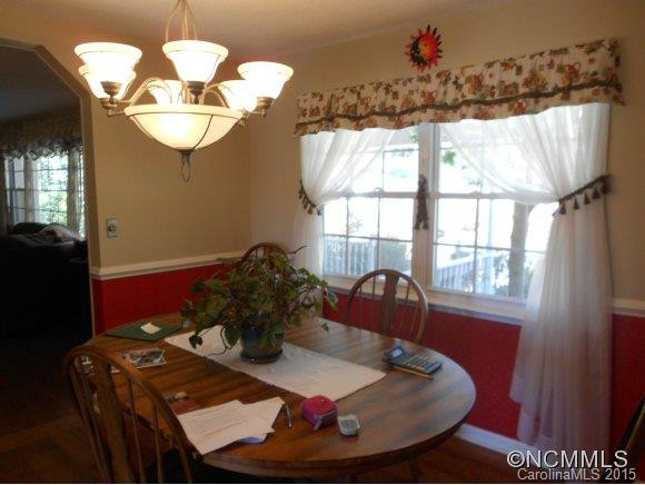 326 Whispering Hills Dr. - Photo 5