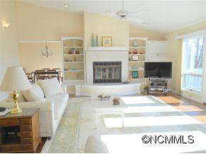 4201 Cove Loop Road - Photo 4