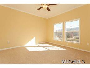 8 Blaines Way - Photo 11