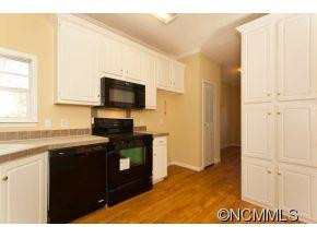 8 Blaines Way - Photo 9