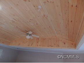 141 Forest Lane - Photo 3