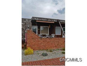 Unit 227 89 B Westwood Chateau