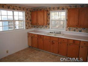 180 JACK MCKINNEY ROAD - Photo 8