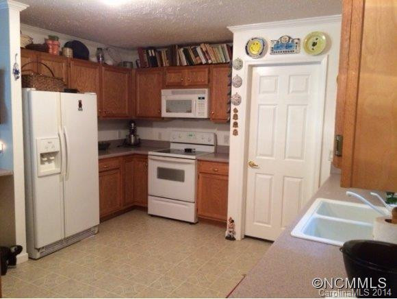 370 Fox Cove Road - Photo 9