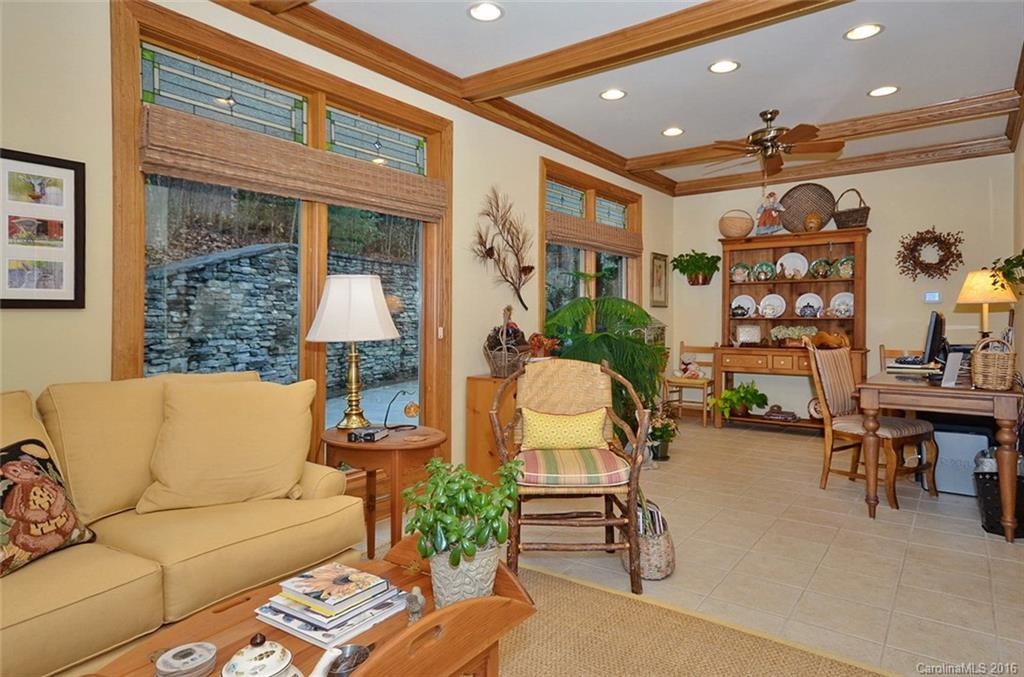 121 Tarnhill Drive - Photo 12