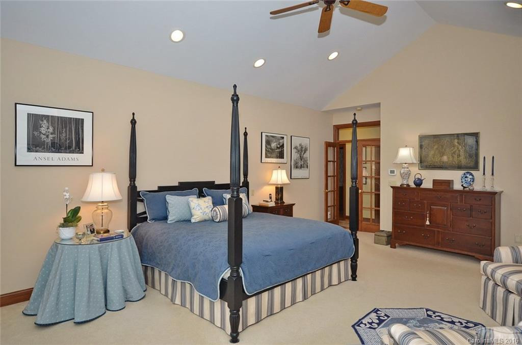121 Tarnhill Drive - Photo 16